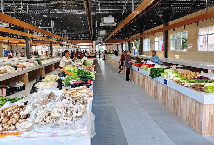 “菜籃子”拎出科技感！銅梁區(qū)大廟鎮(zhèn)農(nóng)副產(chǎn)品智慧交易中心讓群眾購物更便捷更智能